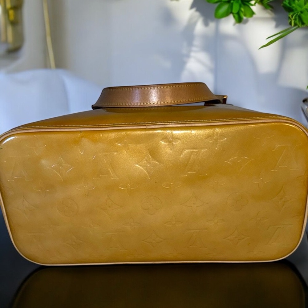 Louis Vuitton Monogram Noisette Vernis Houston Tote & Box with COA Vintage - Picture 5 of 17